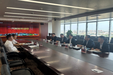 携手共进，，共赢将来 ——记微扑克俱乐部集团造访一汽解放总部